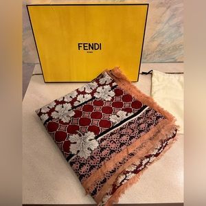 Fendi Floral print scarf